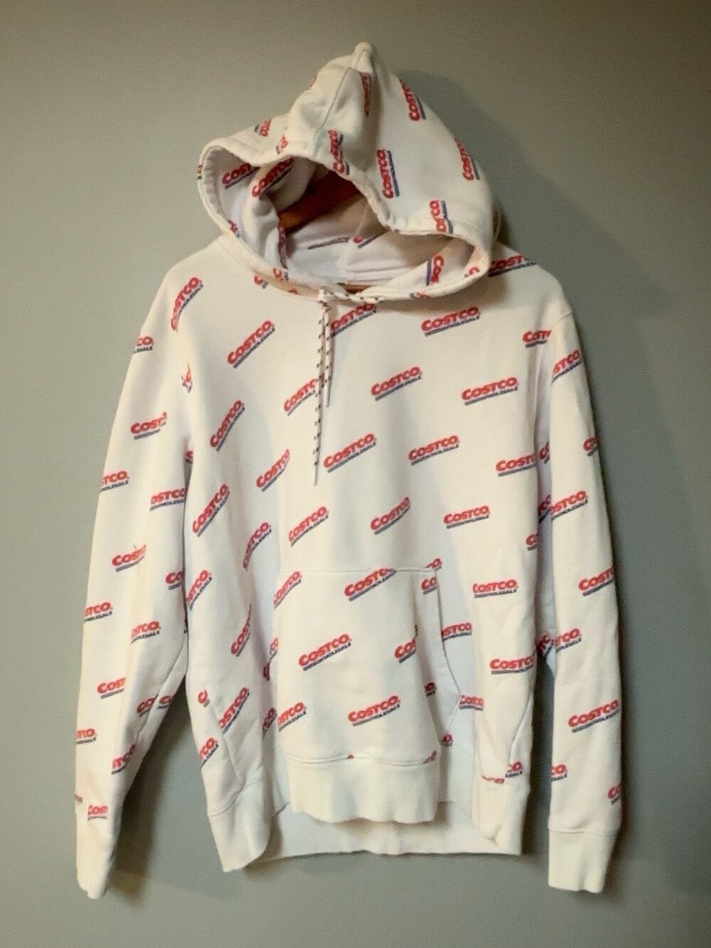 Kirkland Signature Costco Wholesale Logo Hoodie Mens M Womens L White AOP